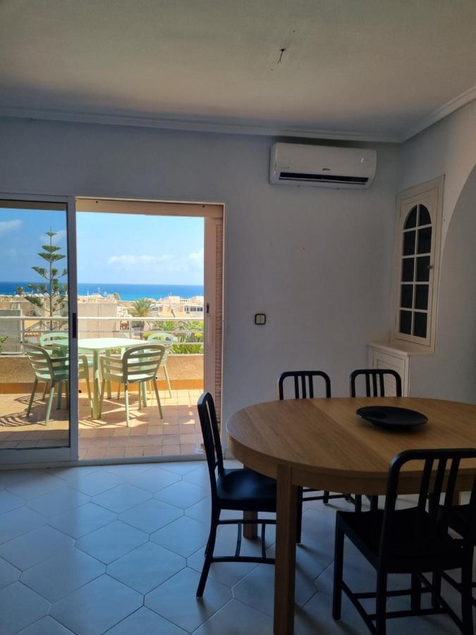 Flamenco Penthouse Sea View & Swimming Pool